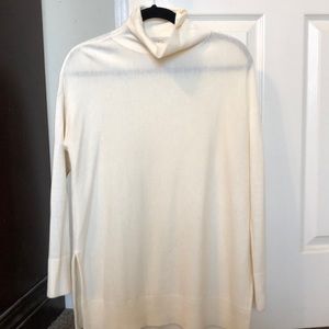 Loft Women’s turtleneck tunic sweater